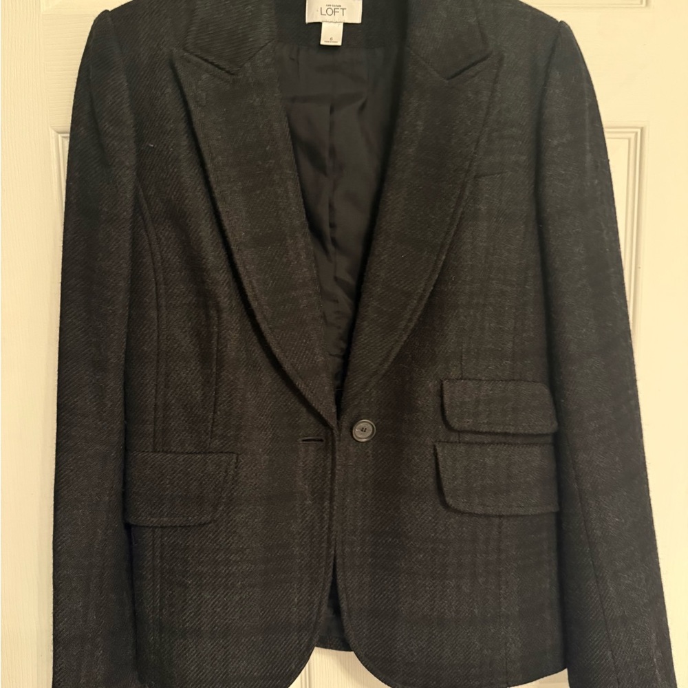 LOFT Charcoal Plaid Tailored Blazer
